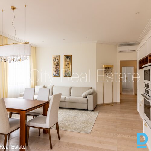 Pārdod dzīvokli Jūrmalā