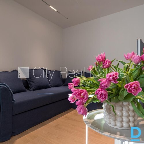 Pārdod dzīvokli Jūrmalā