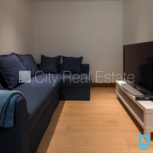 Pārdod dzīvokli Jūrmalā