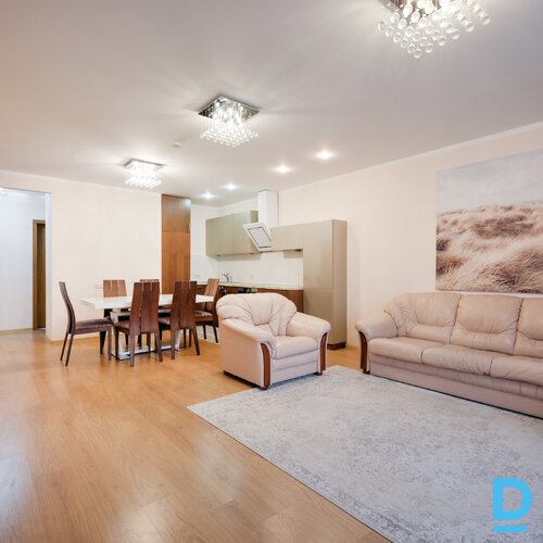 Pārdod dzīvokli Bērzavoti K-3 Pārdod dzīvokli Bērzavoti K-3