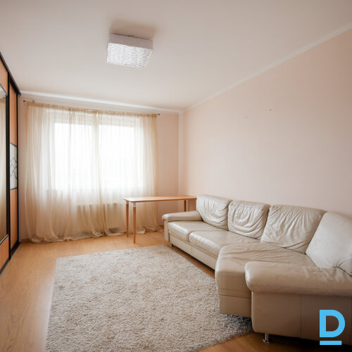 Pārdod dzīvokli Bērzavoti K-3 Pārdod dzīvokli Bērzavoti K-3