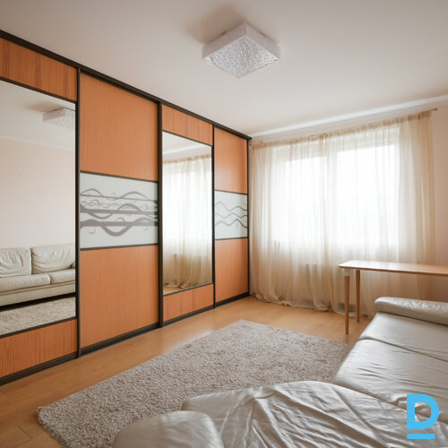 Pārdod dzīvokli Bērzavoti K-3 Pārdod dzīvokli Bērzavoti K-3