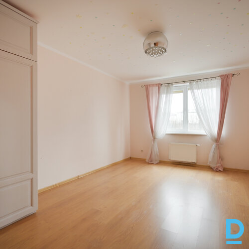 Pārdod dzīvokli Bērzavoti K-3 Pārdod dzīvokli Bērzavoti K-3