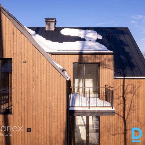 Energoefektīva dvīņu māja Mellužu mežaparkā