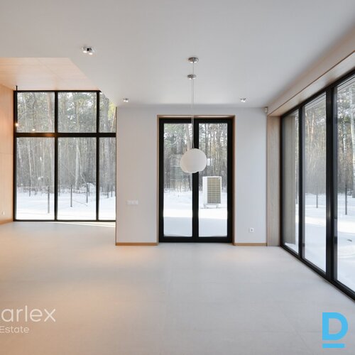 Energoefektīva dvīņu māja Mellužu mežaparkā