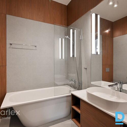 Energoefektīva dvīņu māja Mellužu mežaparkā