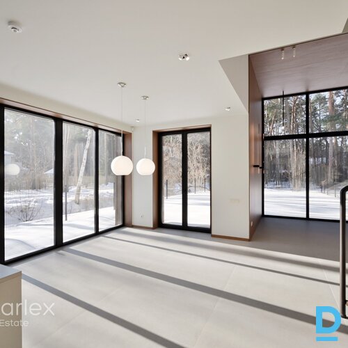 Energoefektīva dvīņu māja Mellužu mežaparkā