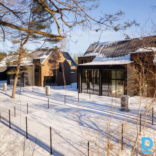 Energoefektīva dvīņu māja Mellužu mežaparkā