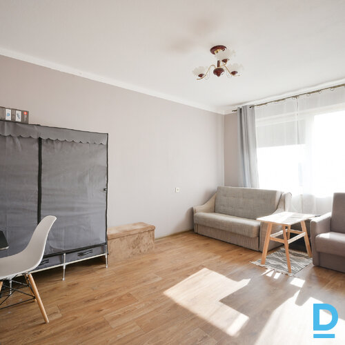 Pārdod dzīvokli Vecmīlgrāvja 1. līnija 47