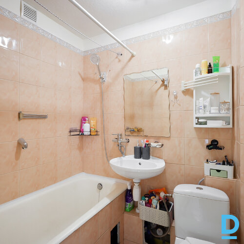 Pārdod dzīvokli Vecmīlgrāvja 1. līnija 47