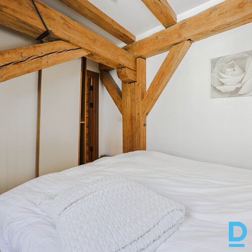 Pārdod dzīvokli Vecpilsētas iela 8a