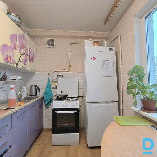 Pārdod dzīvokli Salapils iela 6/1