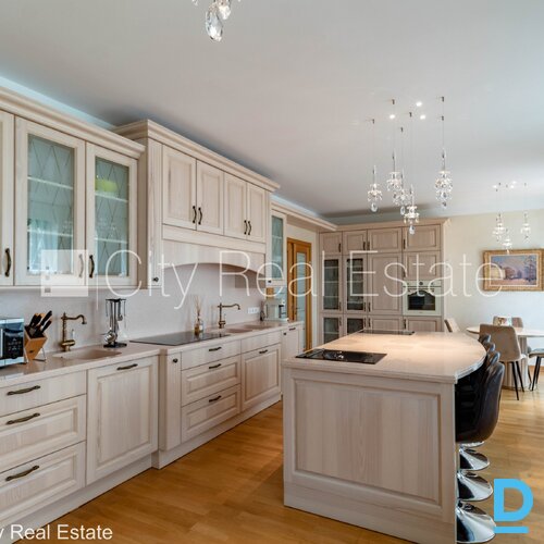 Izīrē dzīvokli Jūrmalā