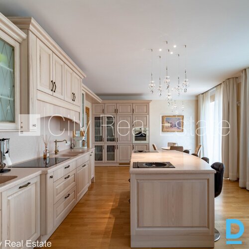 Izīrē dzīvokli Jūrmalā