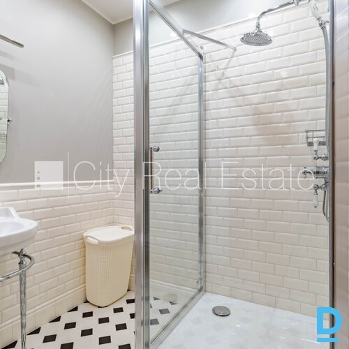 Izīrē dzīvokli Jūrmalā