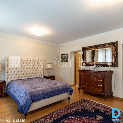 Izīrē dzīvokli Jūrmalā