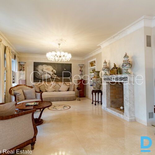 Izīrē dzīvokli Jūrmalā