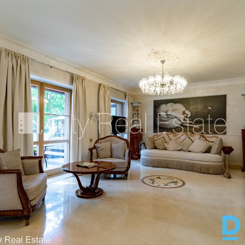 Izīrē dzīvokli Jūrmalā