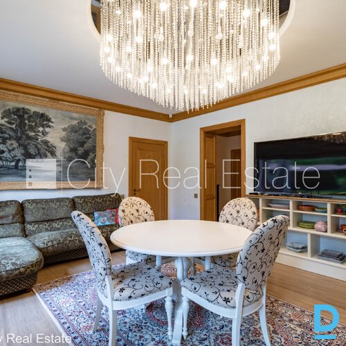 Izīrē dzīvokli Jūrmalā