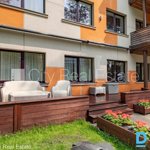 Izīrē dzīvokli Jūrmalā