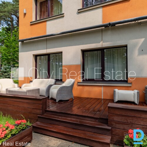 Izīrē dzīvokli Jūrmalā