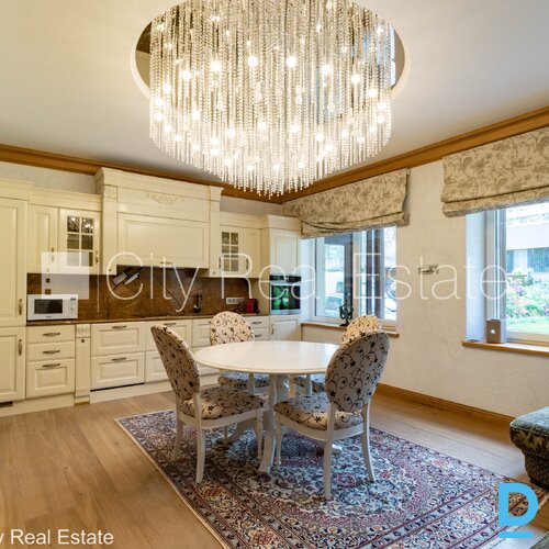 Izīrē dzīvokli Jūrmalā