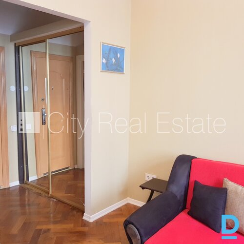 Izīrē dzīvokli Rīgā