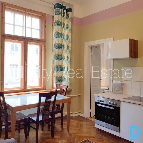 Izīrē dzīvokli Rīgā