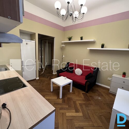 Izīrē dzīvokli Rīgā