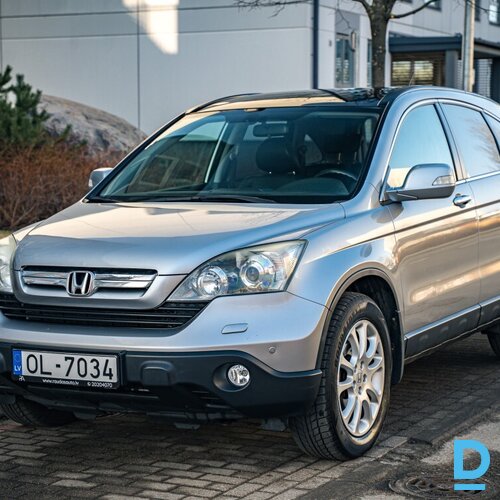 Pārdod Honda CR-V 2.0i, 2008