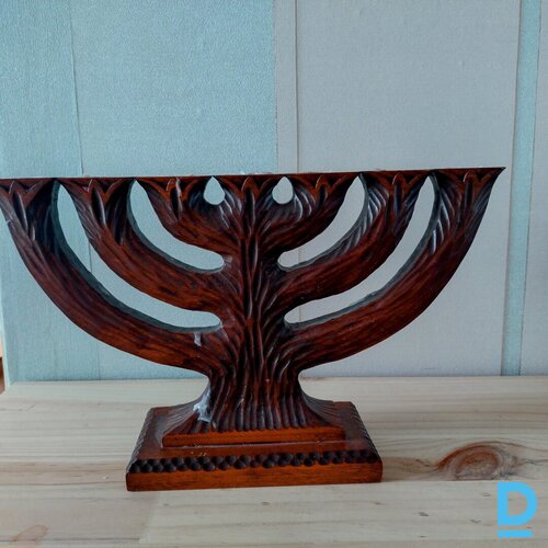 Pārdod reliģiskos atribūtus no trīs konfesijām.