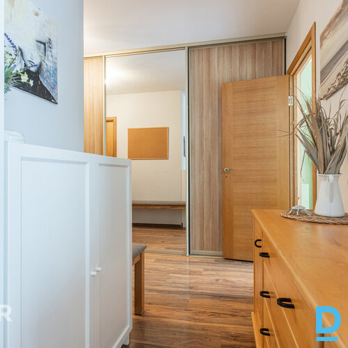 Pārdod 2 istabu dzīvokli jaunajā projektā UpeslejāsPārdod ļoti gaišu 2 istabu dz Pārdod 2 istabu dzīvokli jaunajā projektā UpeslejāsPārdod ļoti gaišu 2 istabu dz