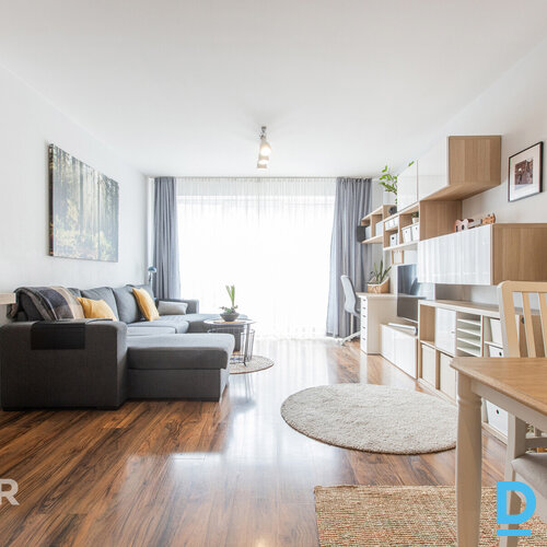 Pārdod 2 istabu dzīvokli jaunajā projektā UpeslejāsPārdod ļoti gaišu 2 istabu dz Pārdod 2 istabu dzīvokli jaunajā projektā UpeslejāsPārdod ļoti gaišu 2 istabu dz