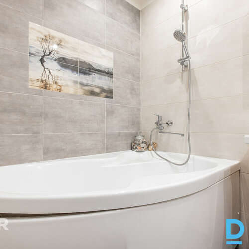 Pārdod 2 istabu dzīvokli jaunajā projektā UpeslejāsPārdod ļoti gaišu 2 istabu dz Pārdod 2 istabu dzīvokli jaunajā projektā UpeslejāsPārdod ļoti gaišu 2 istabu dz