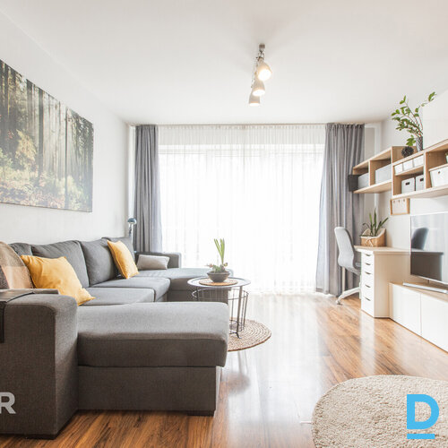 Pārdod 2 istabu dzīvokli jaunajā projektā UpeslejāsPārdod ļoti gaišu 2 istabu dz