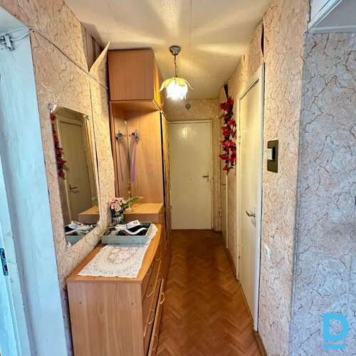 Pārdod dzīvokli Valkas novads Seda Dārza 12