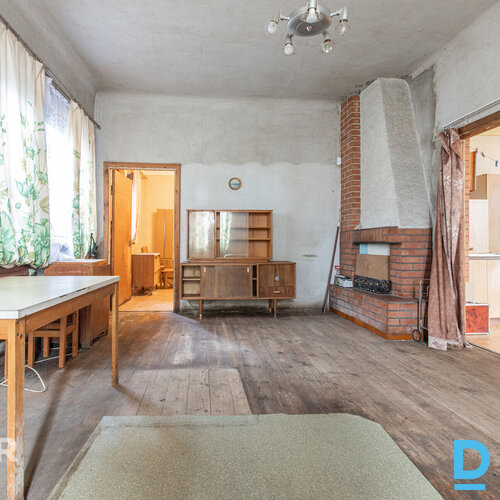 Pārdošanā perspektīvs īpašums Jūrmalā - 98 m² māja ar palīgēku un 1170 m² zemes 