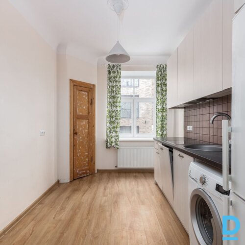 Pārdod dzīvokli Rīga