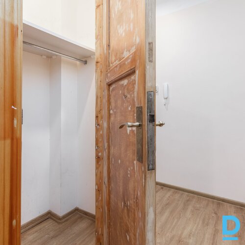 Pārdod dzīvokli Rīga