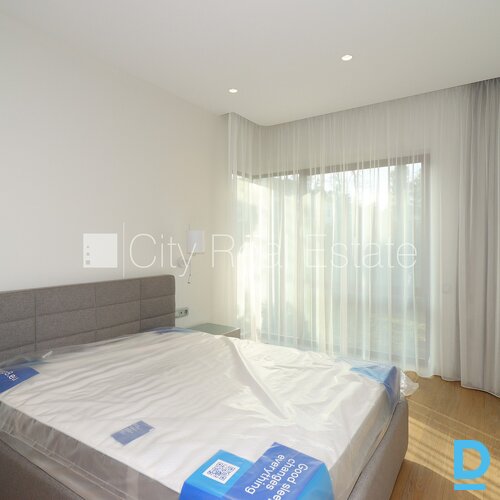 Izīrē dzīvokli Jūrmalā