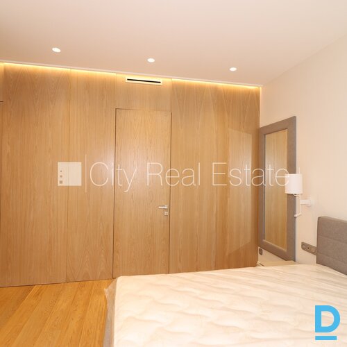 Izīrē dzīvokli Jūrmalā