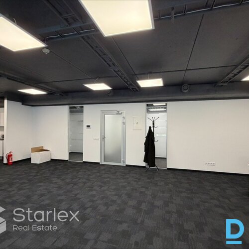 Mēbelēts birojs Rīgas klusajā centrā Mēbelēts birojs Rīgas klusajā centrā