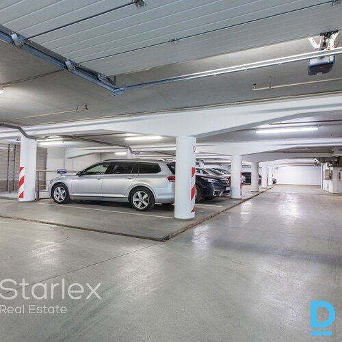 Mēbelēts birojs Rīgas klusajā centrā Mēbelēts birojs Rīgas klusajā centrā