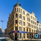 Мансардный кабинет после косметического ремонта в Старой Риге, недалеко от площади Ливу.