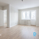 Pārdošanā kvalitatīvi atjaunots 2 istabu dzīvoklis klusā vietā Vaidelotes ielā.Ī