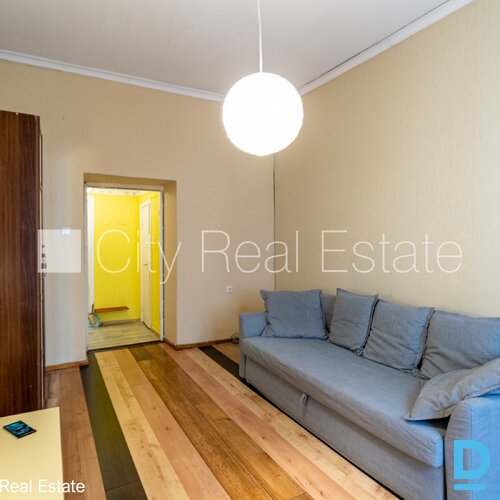 Izīrē dzīvokli Rīgā