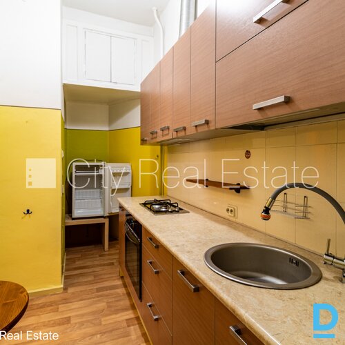 Izīrē dzīvokli Rīgā