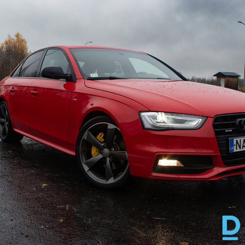 Audi A4 Limousine quattro Audi A4 Limousine quattro