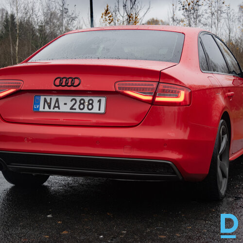 Audi A4 Limousine quattro Audi A4 Limousine quattro