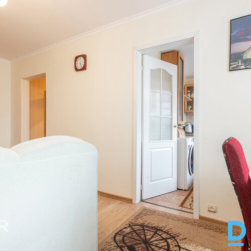 Iespēja iegādāties saulainu un mājīgu 2 istabu dzīvokli Dubultos.Pārdomāta plāno Iespēja iegādāties saulainu un mājīgu 2 istabu dzīvokli Dubultos.Pārdomāta plāno